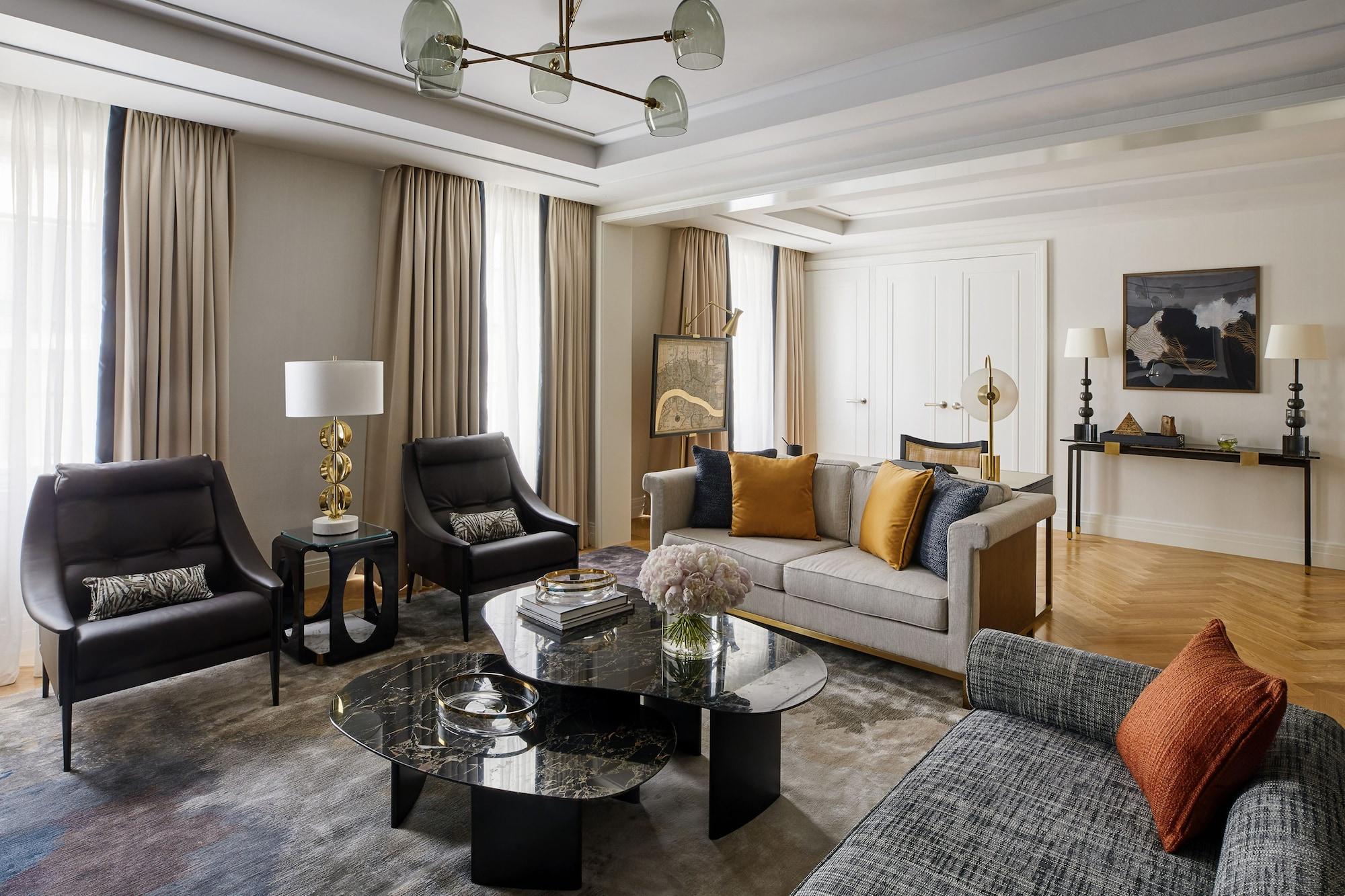 Four Seasons Hotel London At Tower Bridge Esterno foto