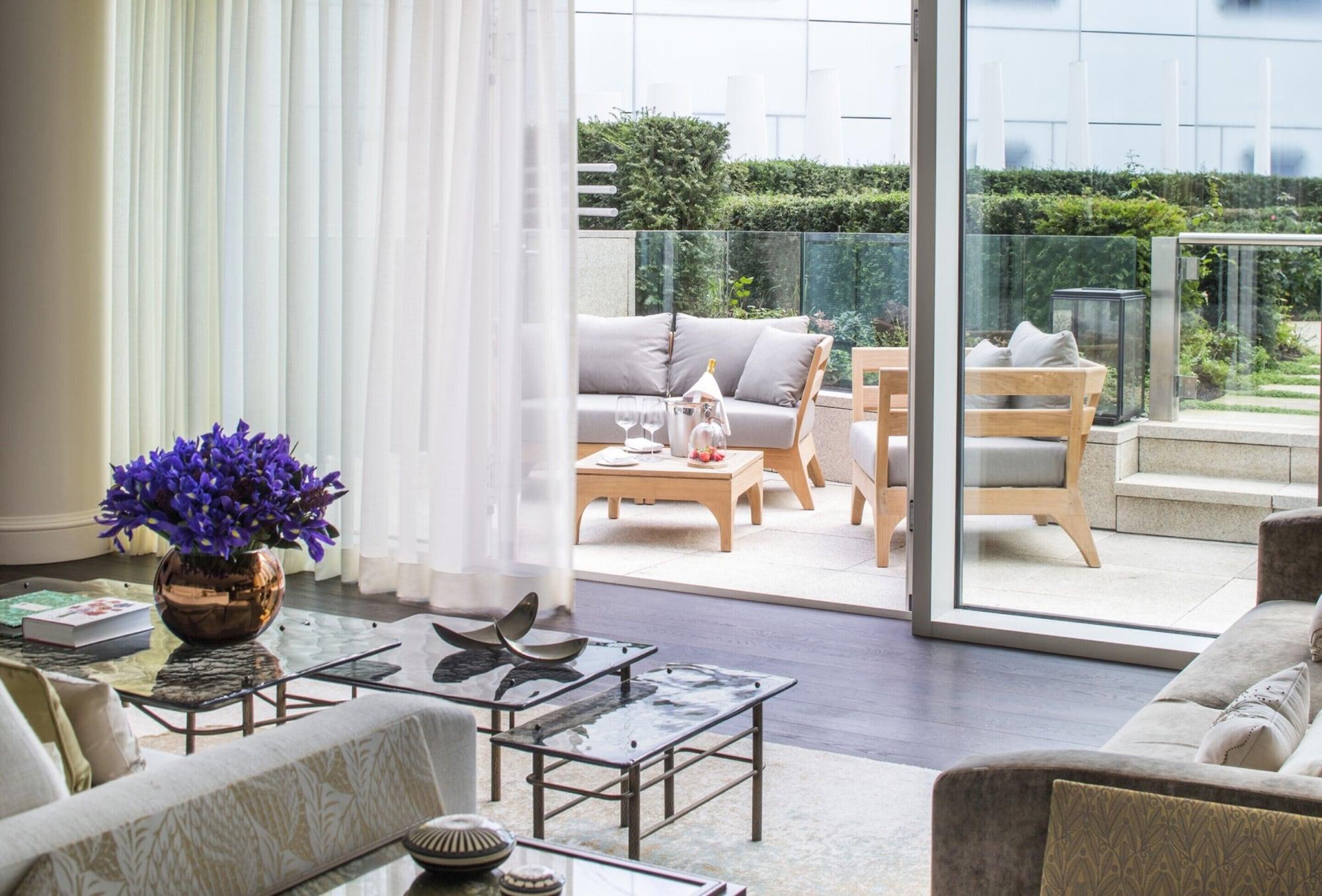 Four Seasons Hotel London At Tower Bridge Esterno foto