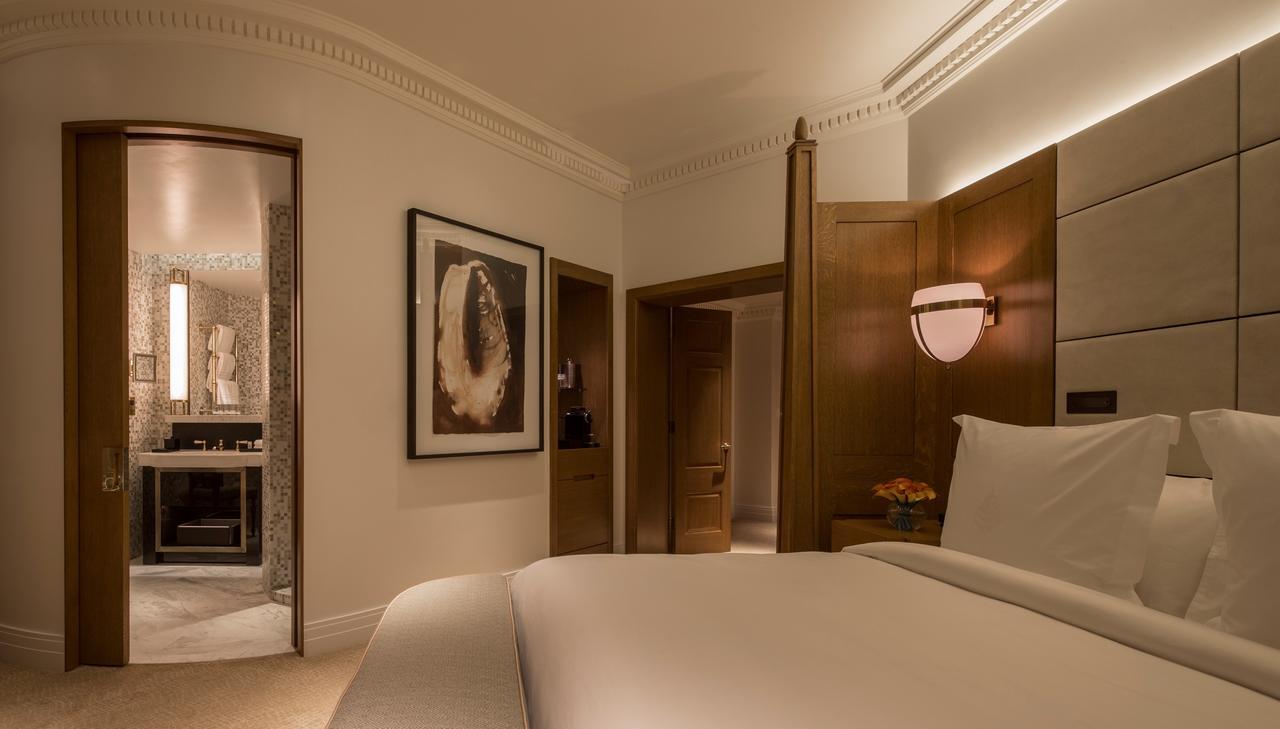 Four Seasons Hotel London At Tower Bridge Esterno foto